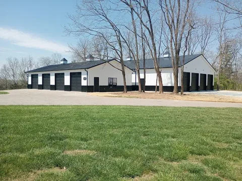 Bluegrass Garage Door LLC