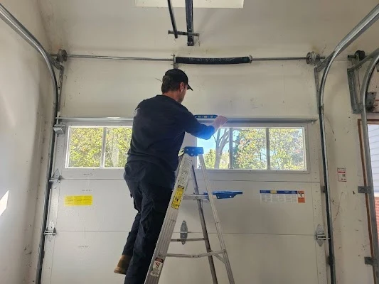 General Builders - Overhead Door Repairs