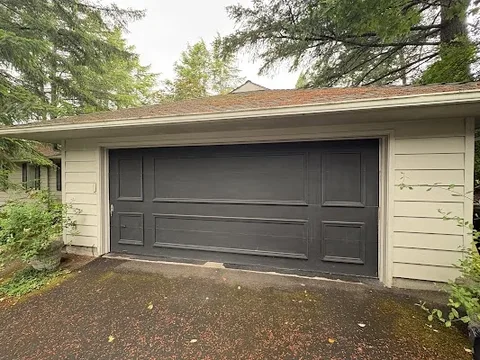 Portland Locksmith & Garage Doors